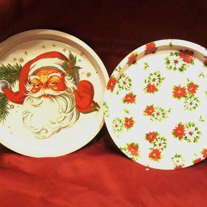 VTG HOLIDAY PLASTIC TRAYS, VERY DECORATIVE, 2 TRAYS